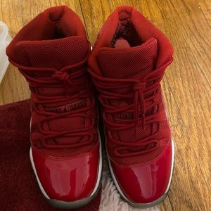 Jordan 11s